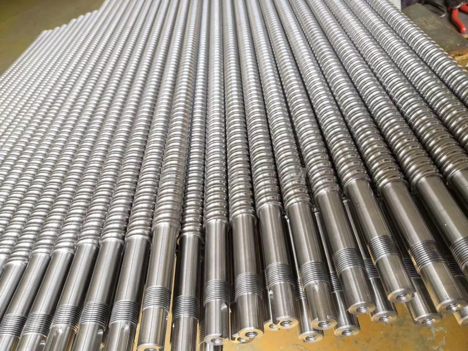 Low Friction Diameter 25mm Pitch 5mm SFI2504 Ball Screw for CNC Machine