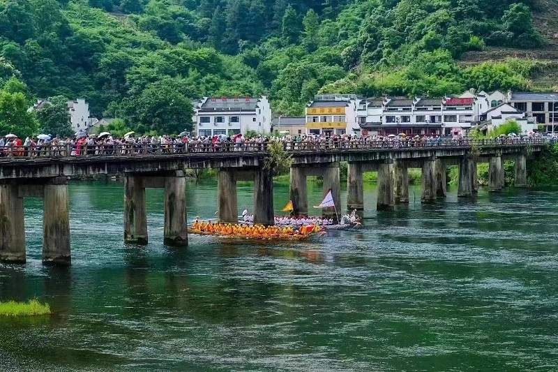 China dragon boat festival (2)