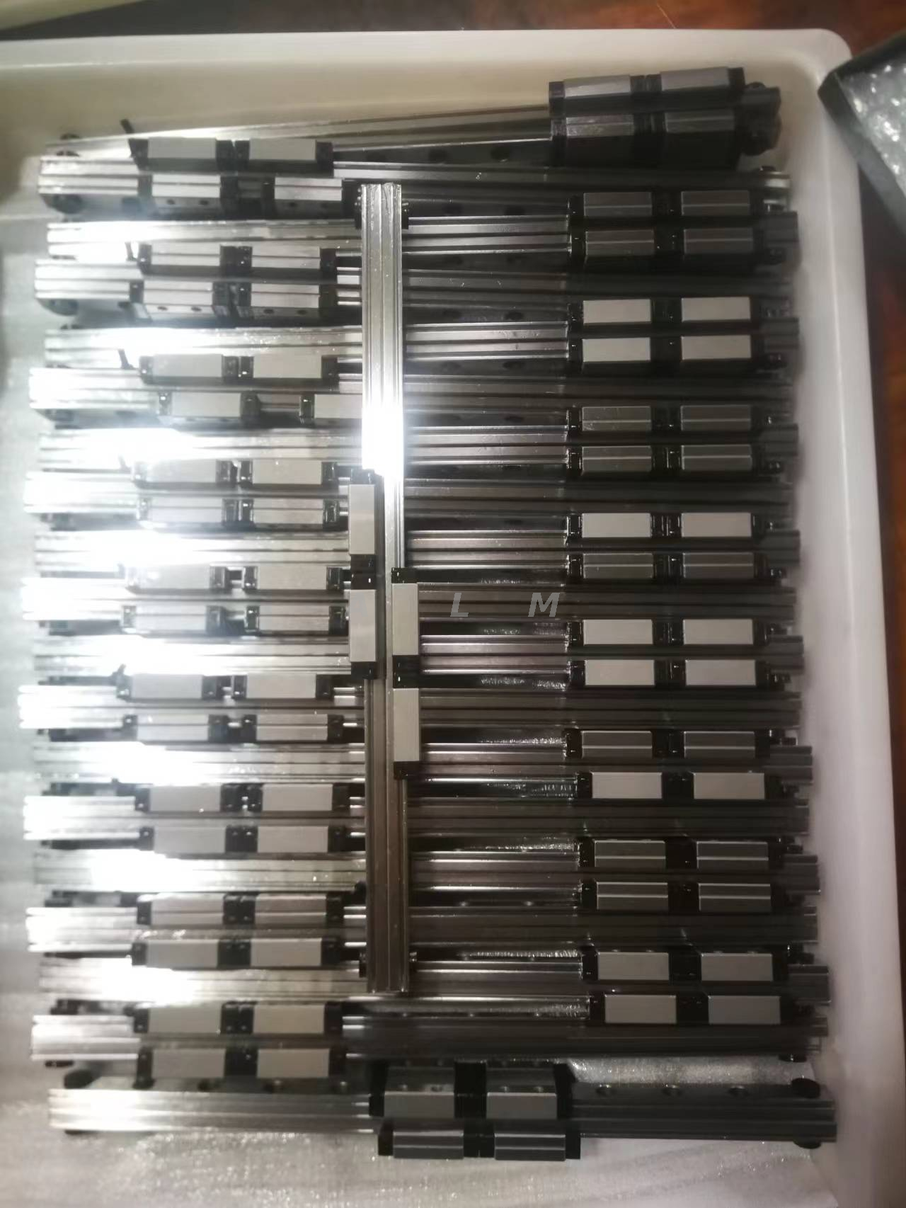 High Precision 20mm HGR20 Linear Rails HGH20CA Linear Guide Bearing Block for Linear Actuator